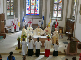 Feierlicher Gründungsgottesdienst der Pfarrei St. Heimerad (Foto: Karl-Franz Thiede)